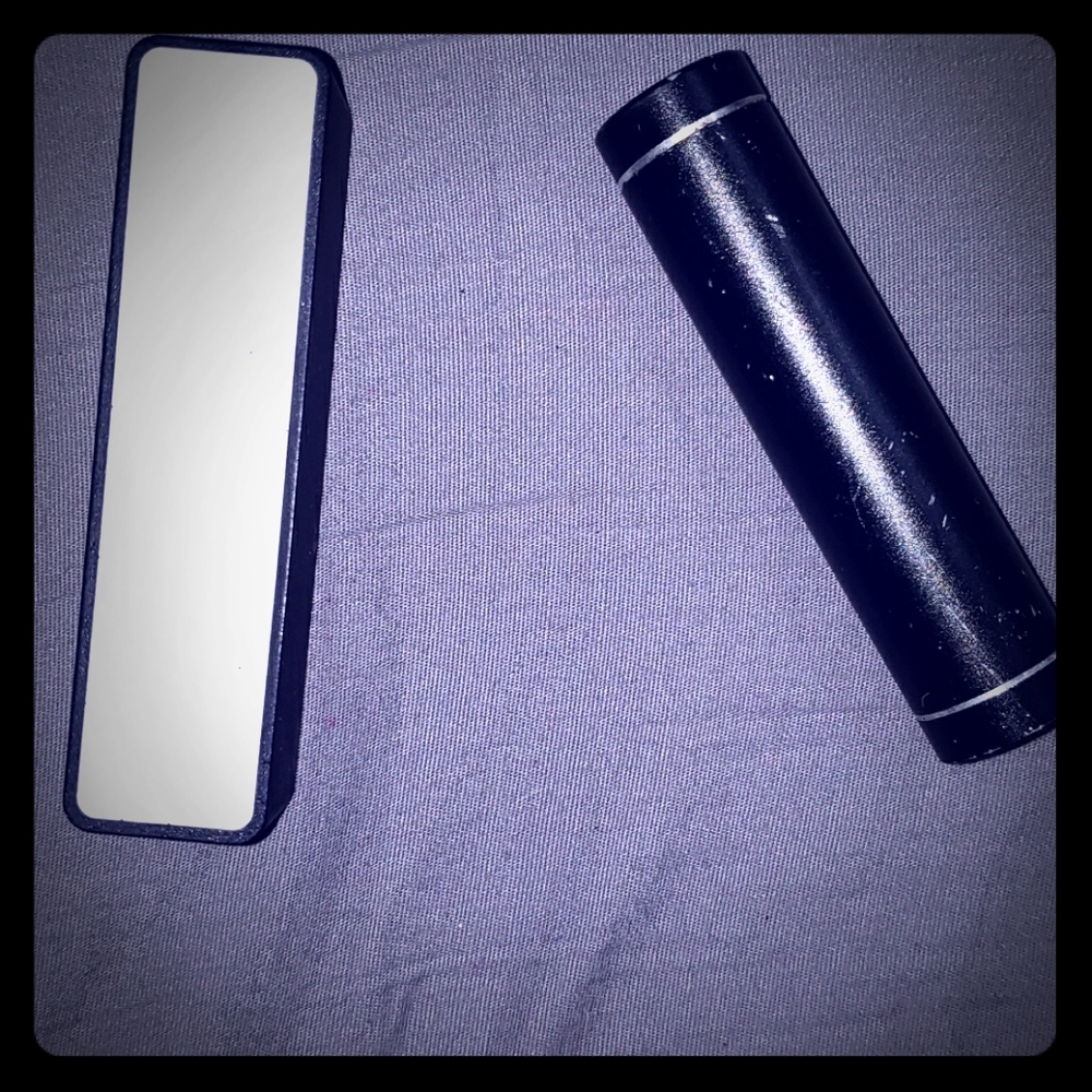 🔴10/$10. 2 pack bundle. Phone power bank